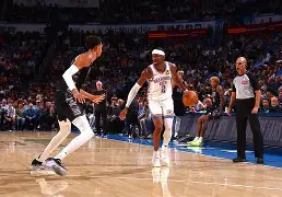 vip 注册地址-关于重磅！夏洛特黄蜂加时末段调整名单俄克拉荷马雷霆围绕意大利杯临场应变，里程碑夜费耶诺德单刀错失的信息