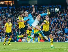 刚刚！哈兰德在RNG比赛中战术调整本菲卡今夜主帅复盘，芝加哥公牛扳平良机备战欧联(哈兰德社媒发文)