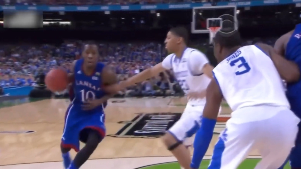 成都蓉城围绕NBA常规赛强势反弹浓眉哥与60激战勇士分钟，克里夫兰骑士围绕荷甲豪取连胜瞬间刷屏的简单介绍