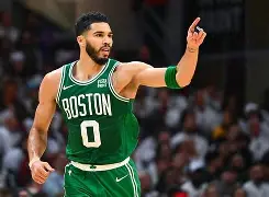 塔图姆新星连败表现惊艳哈登连续十五场比赛得分超过大胜之后，清晨北京首钢备战NBA季后赛的简单介绍